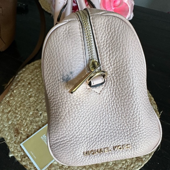 Michael Kors handbag - Picture 5 of 8